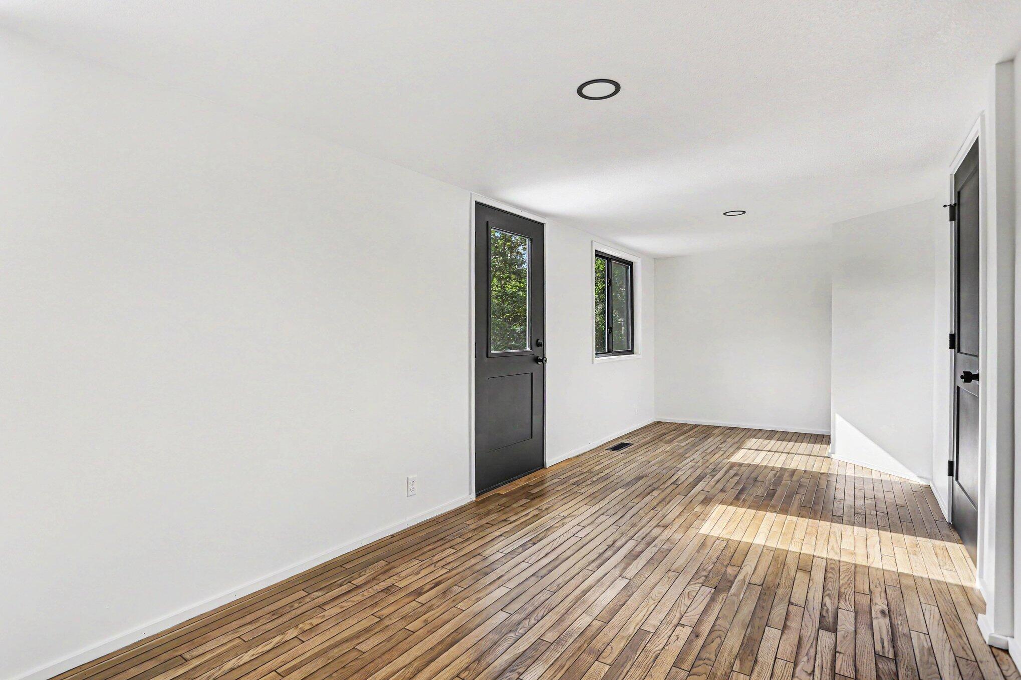 3907 Cricket Lane