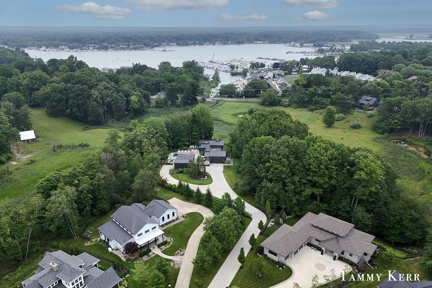 702 Golfview Drive 13