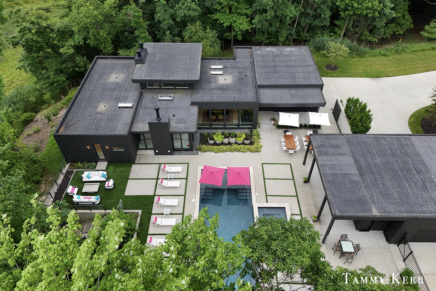 702 Golfview Drive 13
