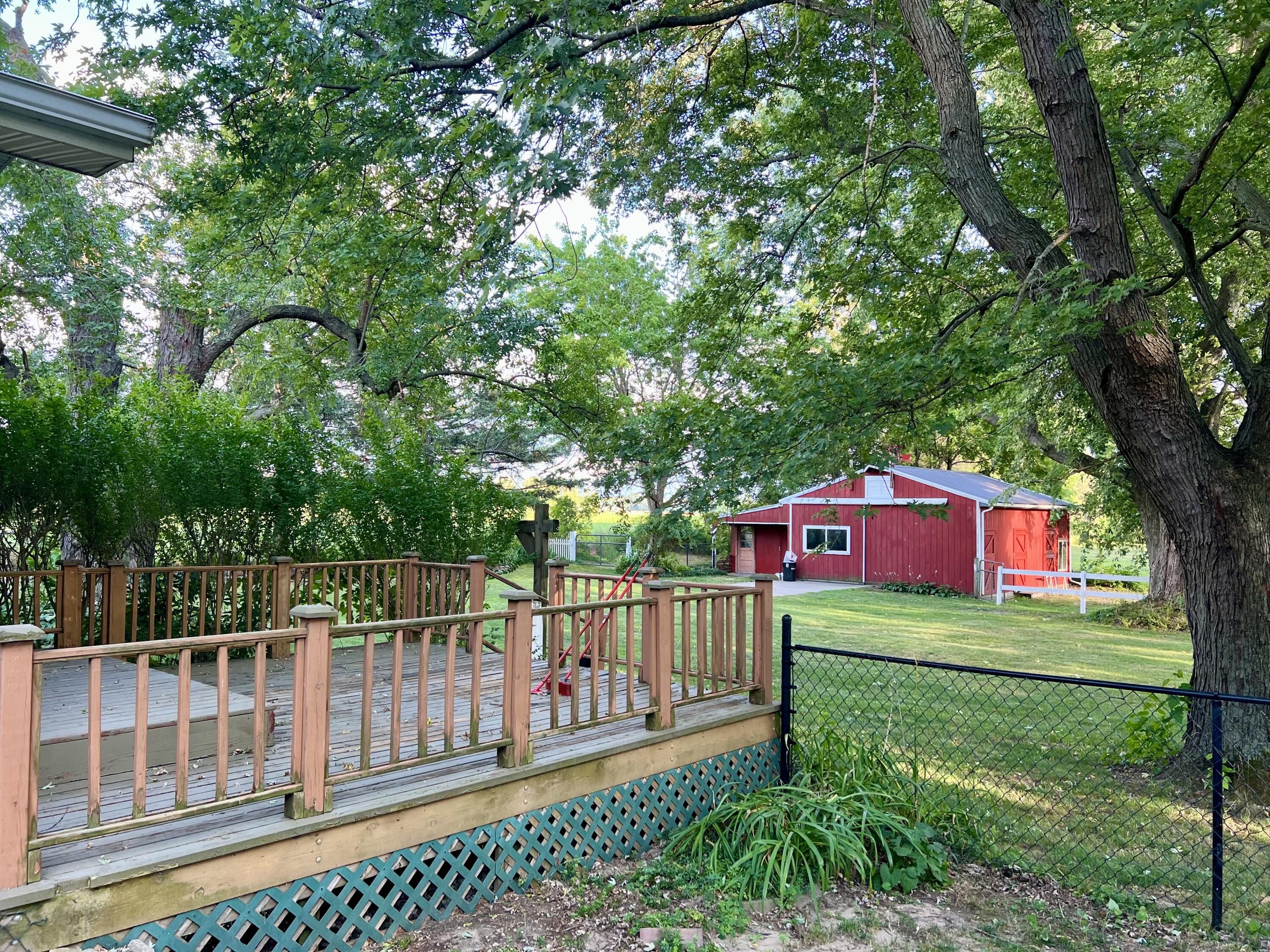 15747 Coral Road