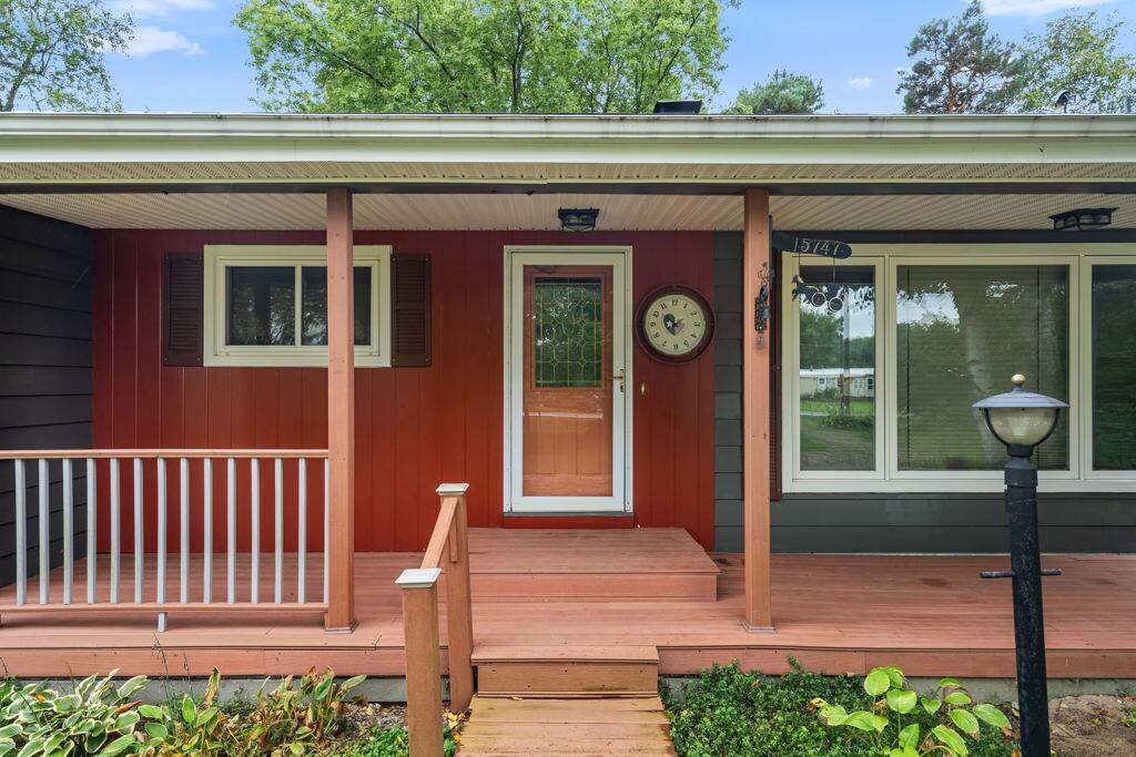 15747 Coral Road