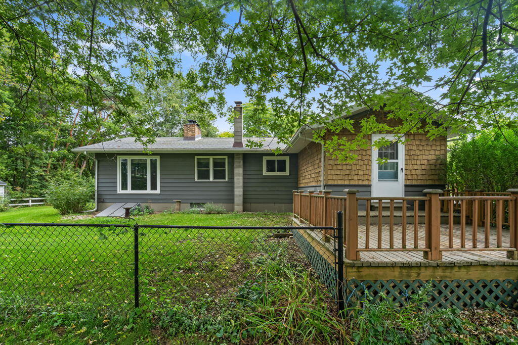15747 Coral Road