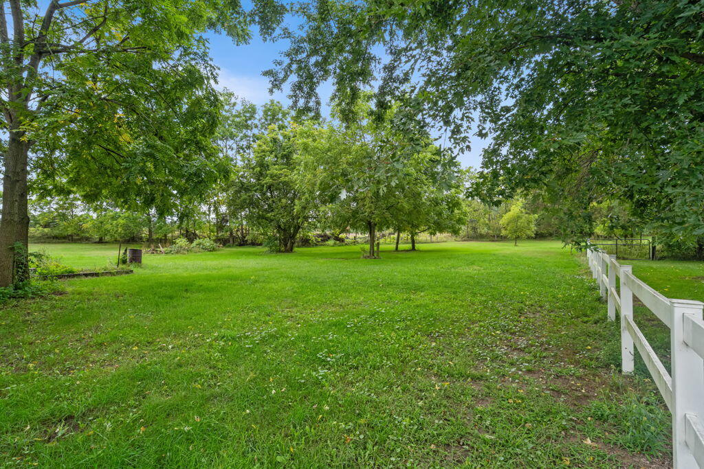 15747 Coral Road