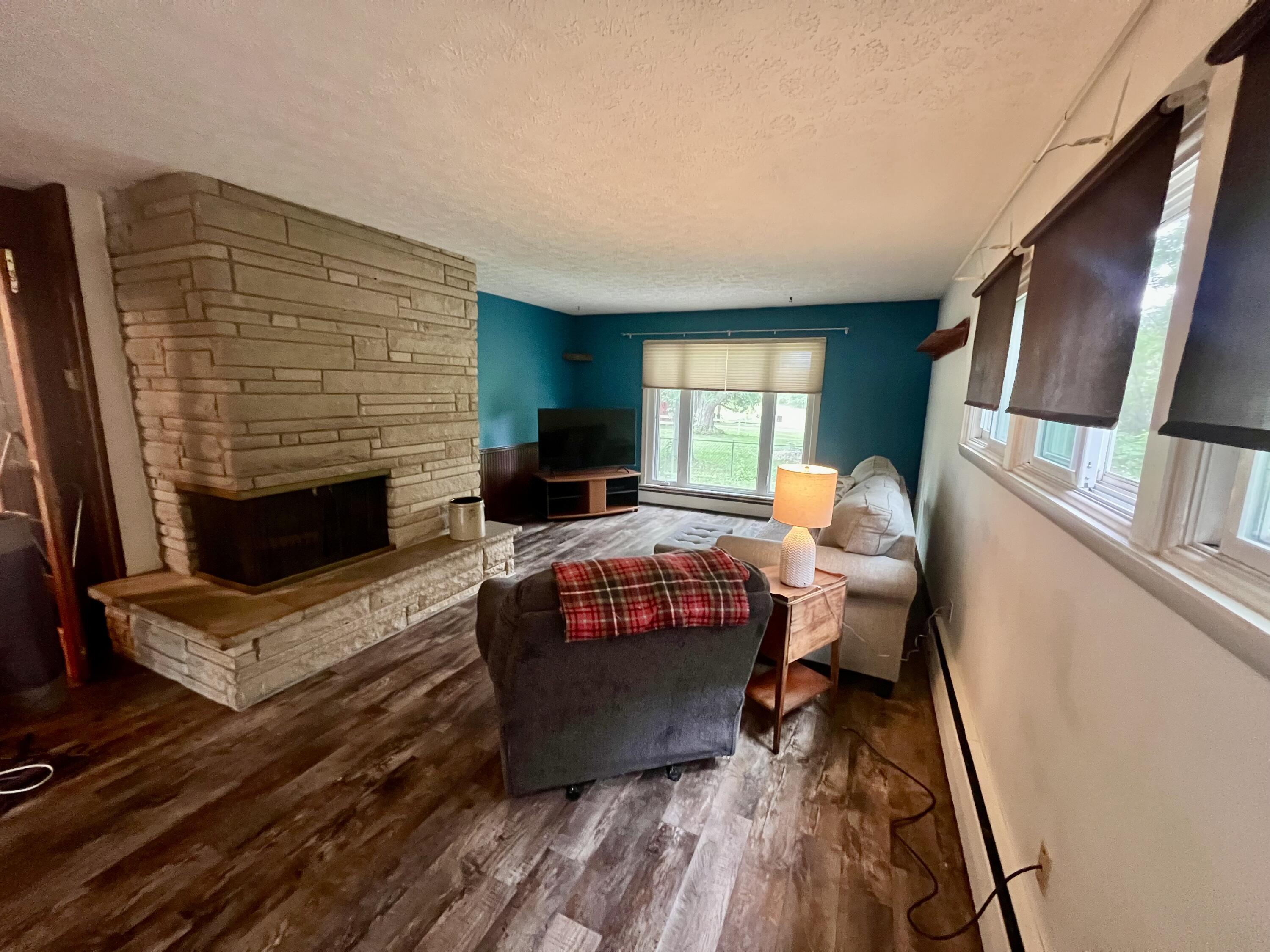 15747 Coral Road