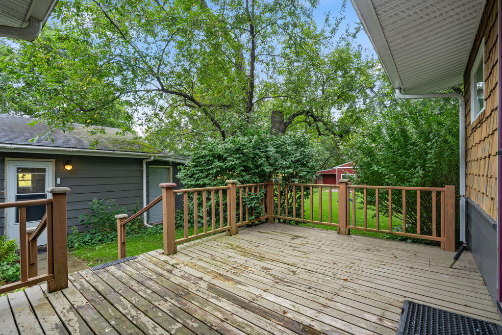 15747 Coral Road