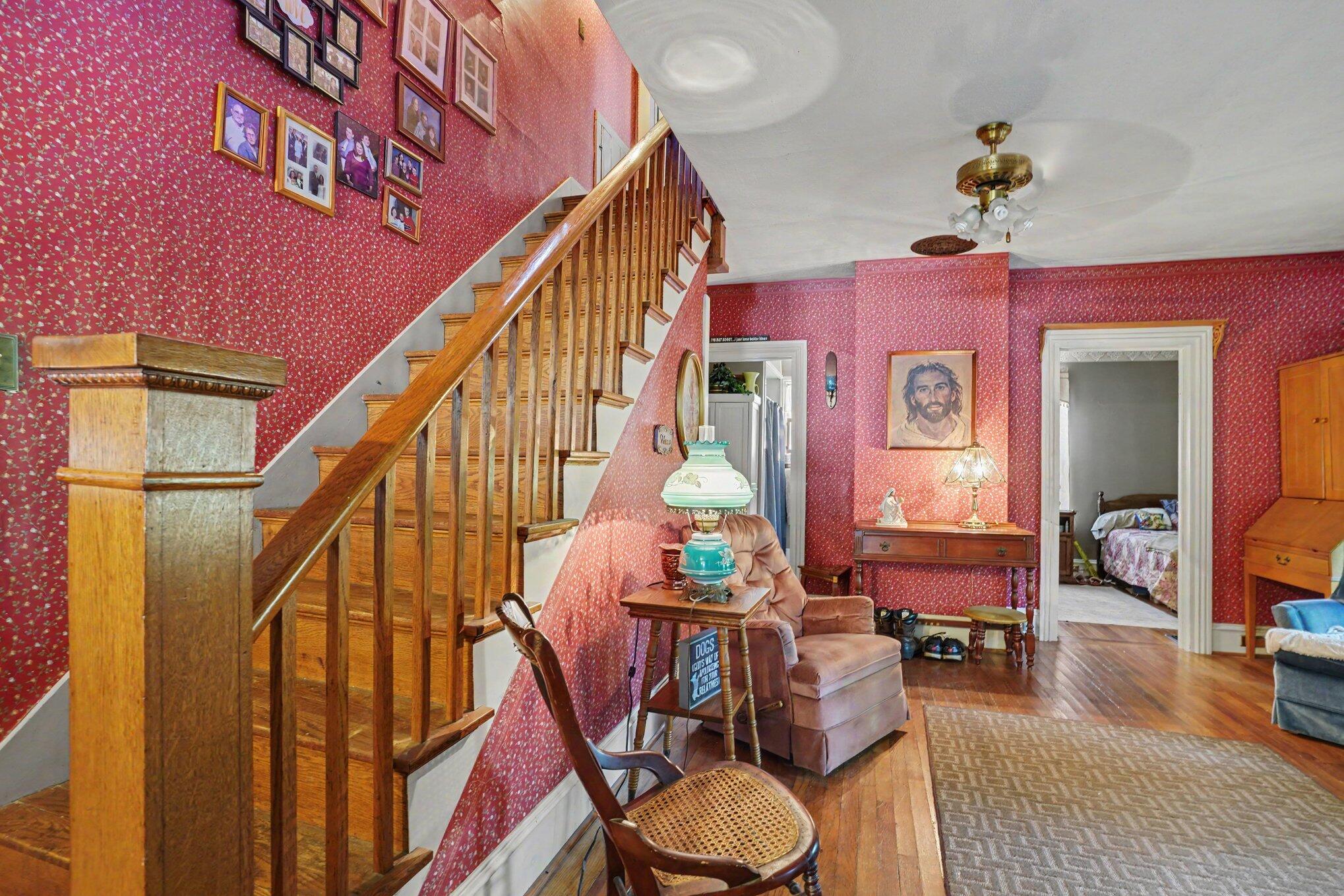 265 E 4th Street