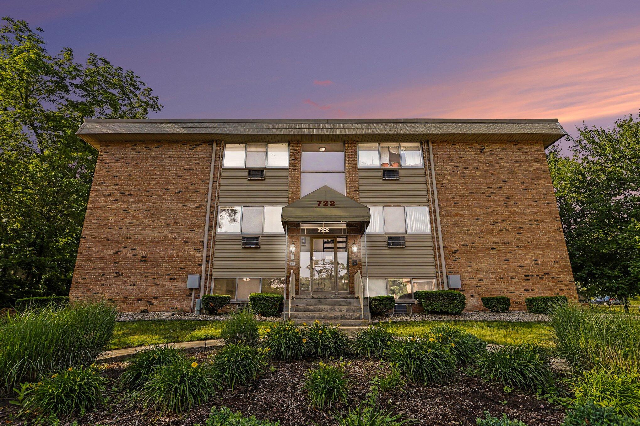 722 W Kilgore Road 102