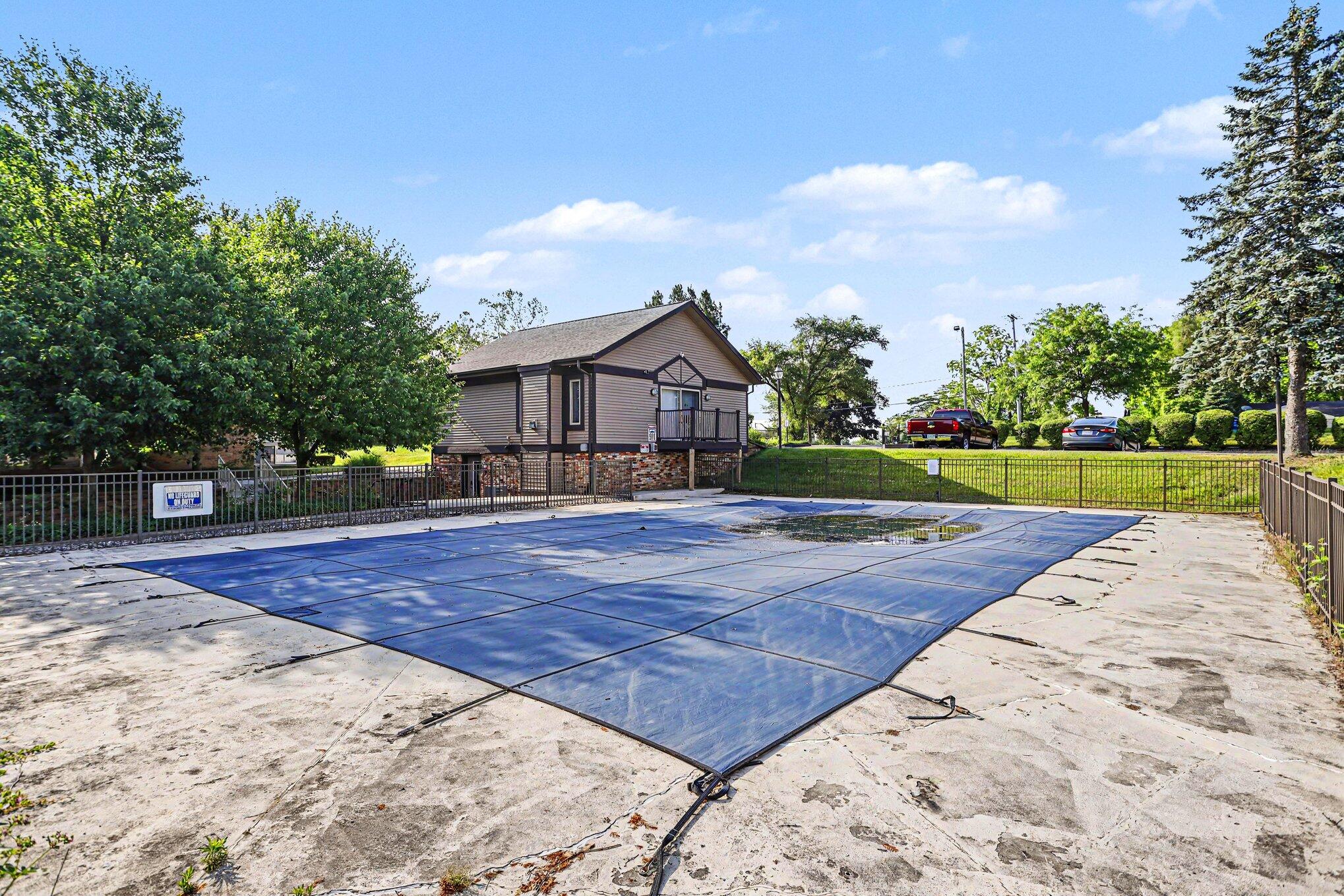 722 W Kilgore Road 102