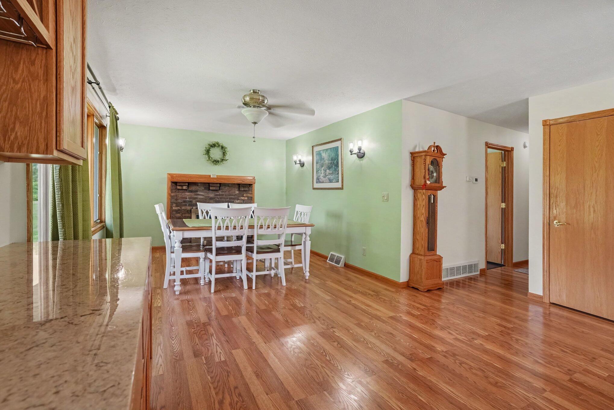 12996 Bayview Drive