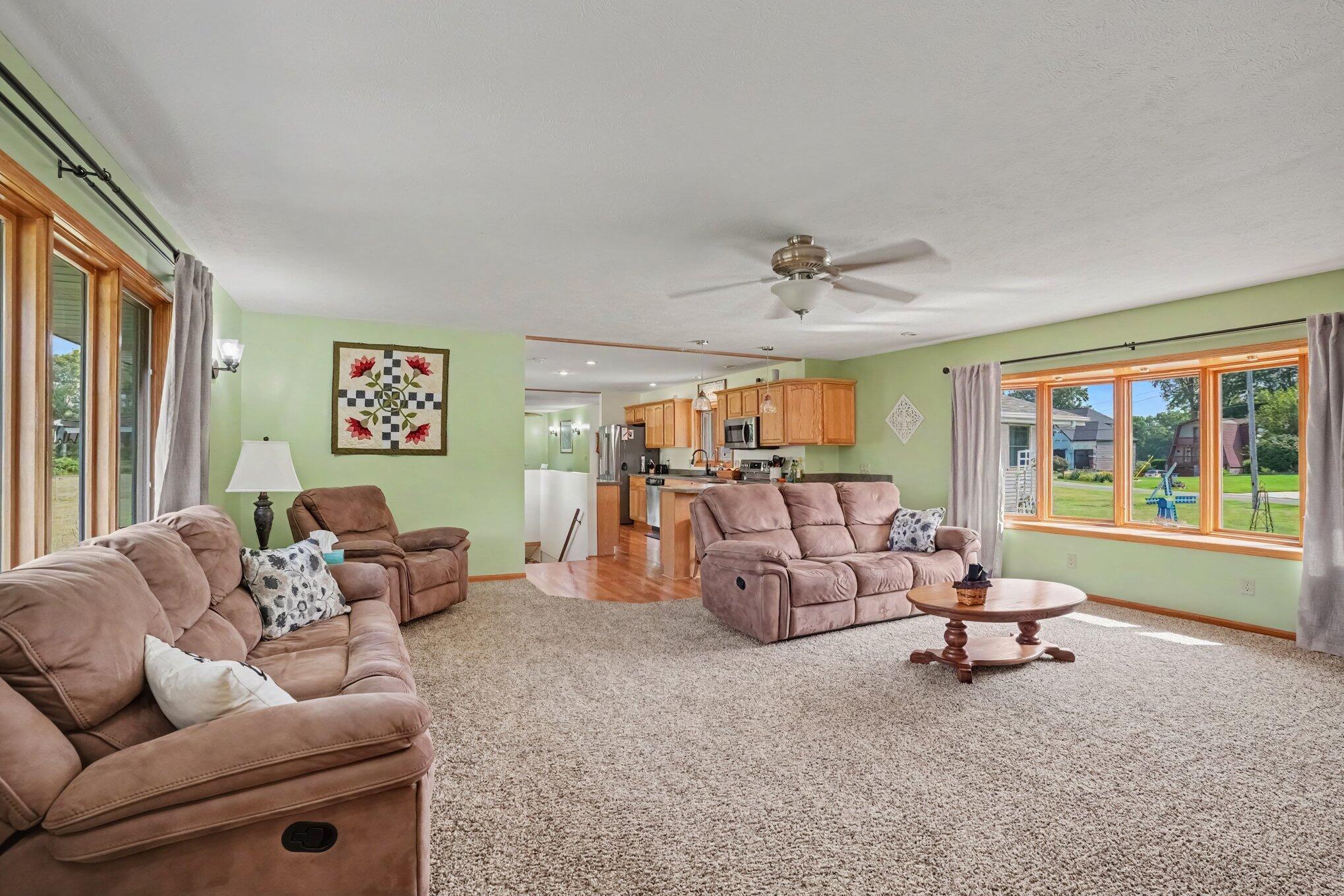 12996 Bayview Drive