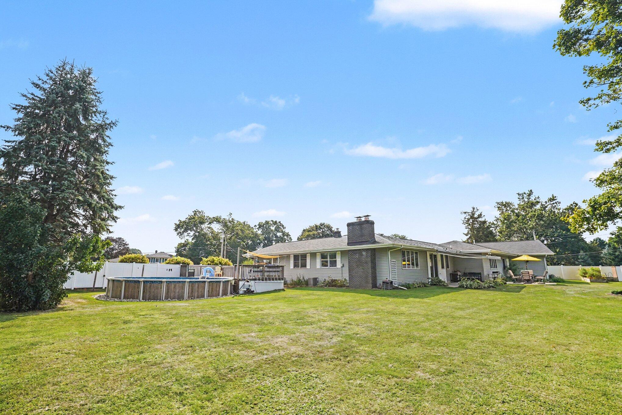 12996 Bayview Drive