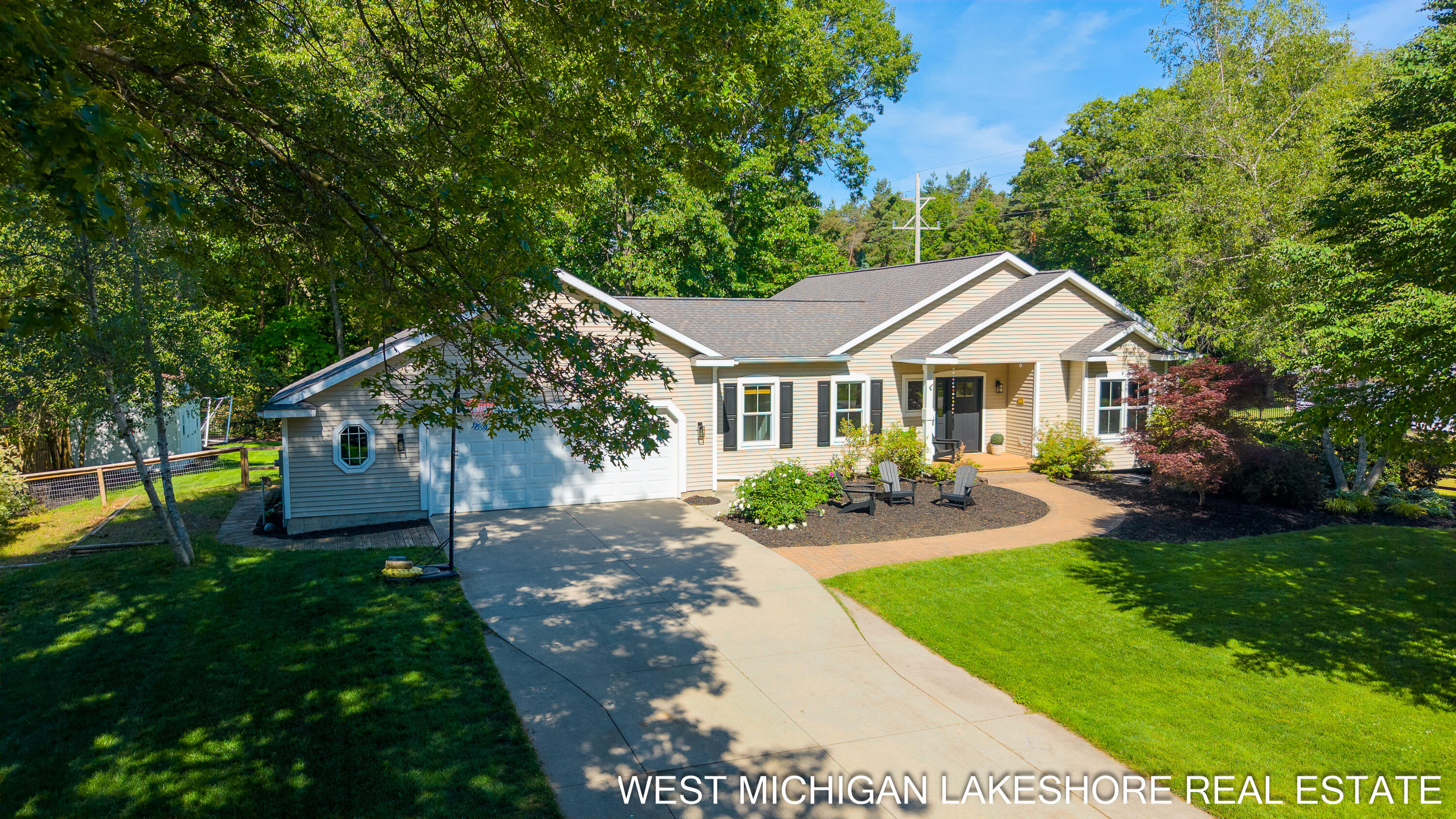 3260 Lorrimar Lane