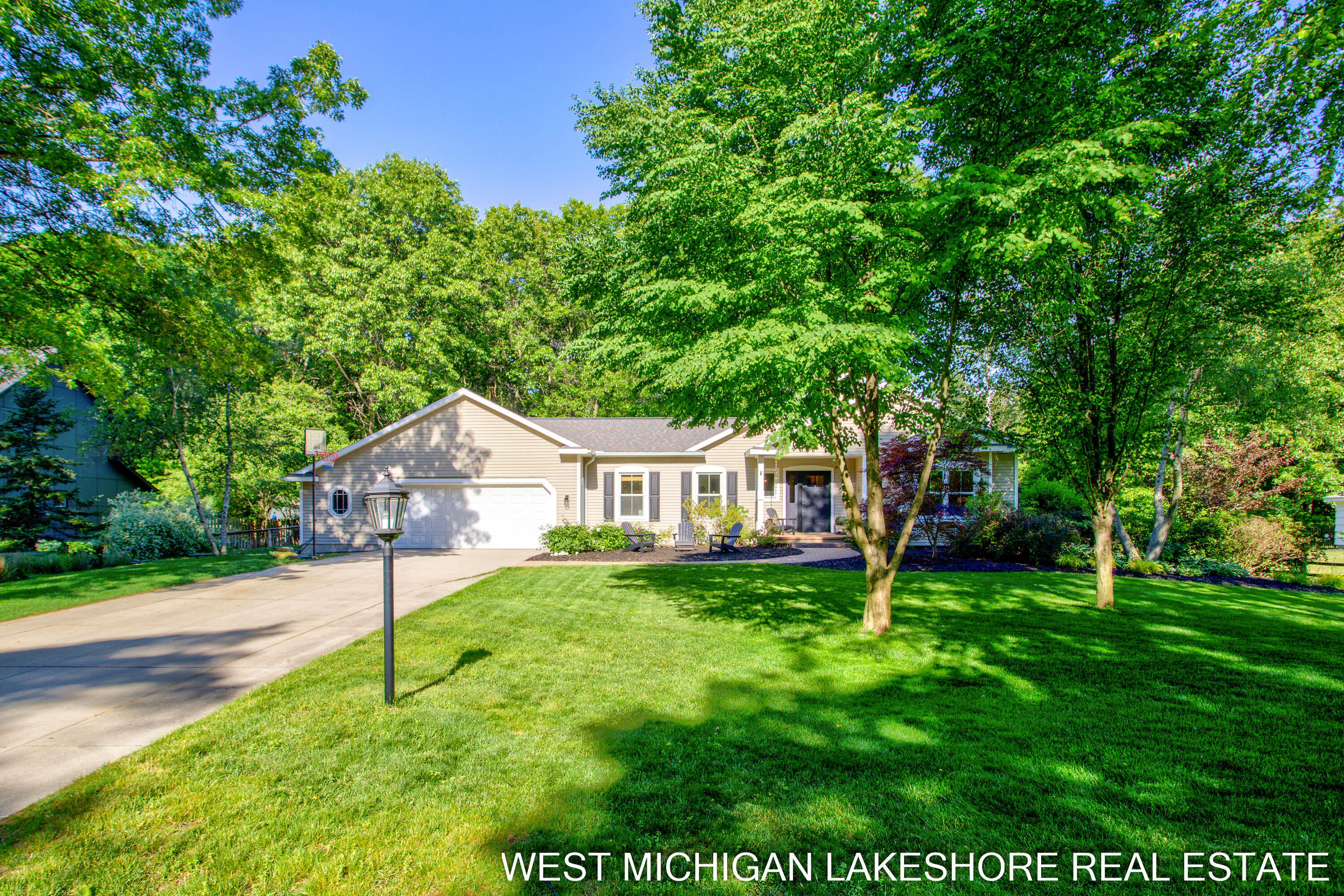 3260 Lorrimar Lane