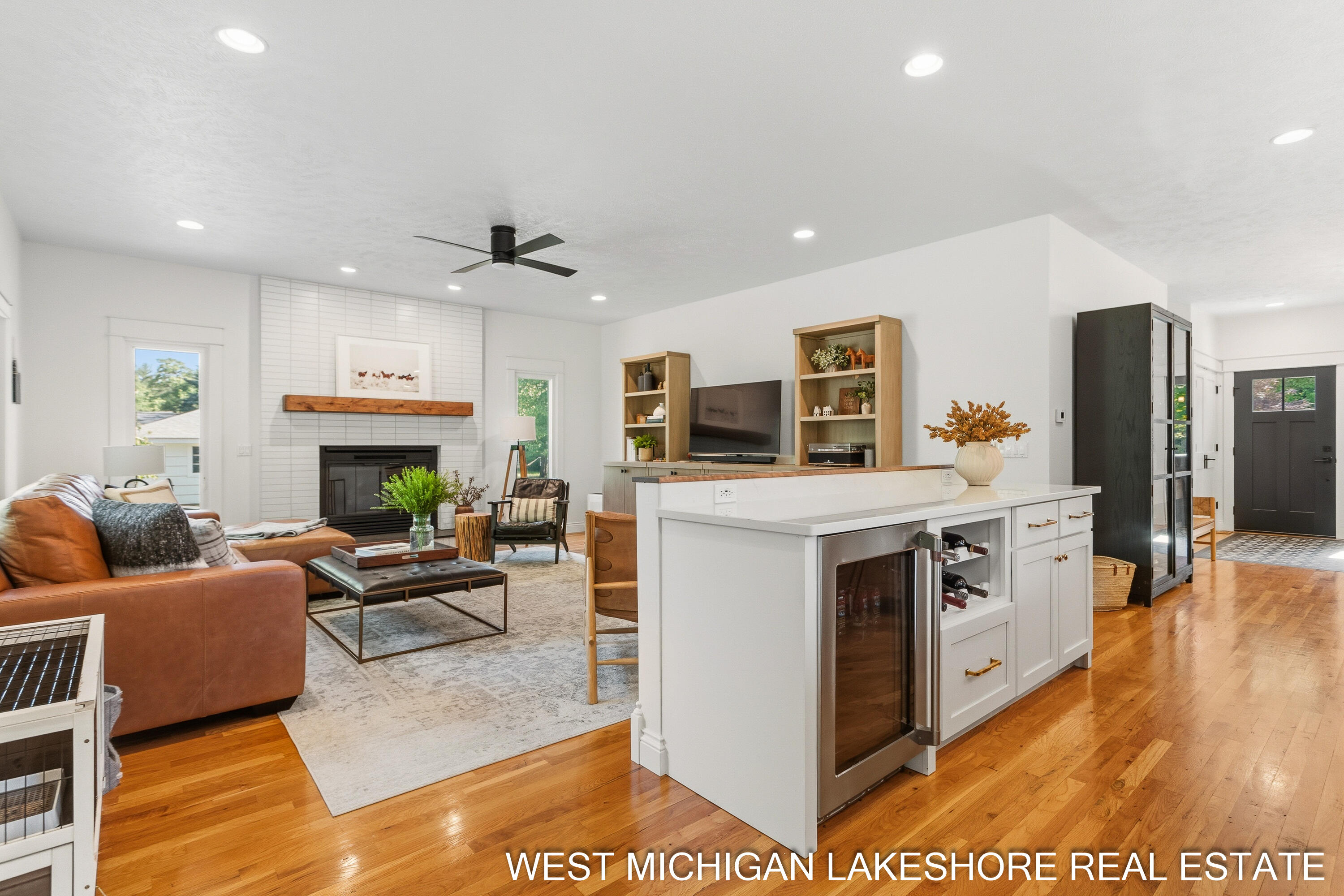 3260 Lorrimar Lane