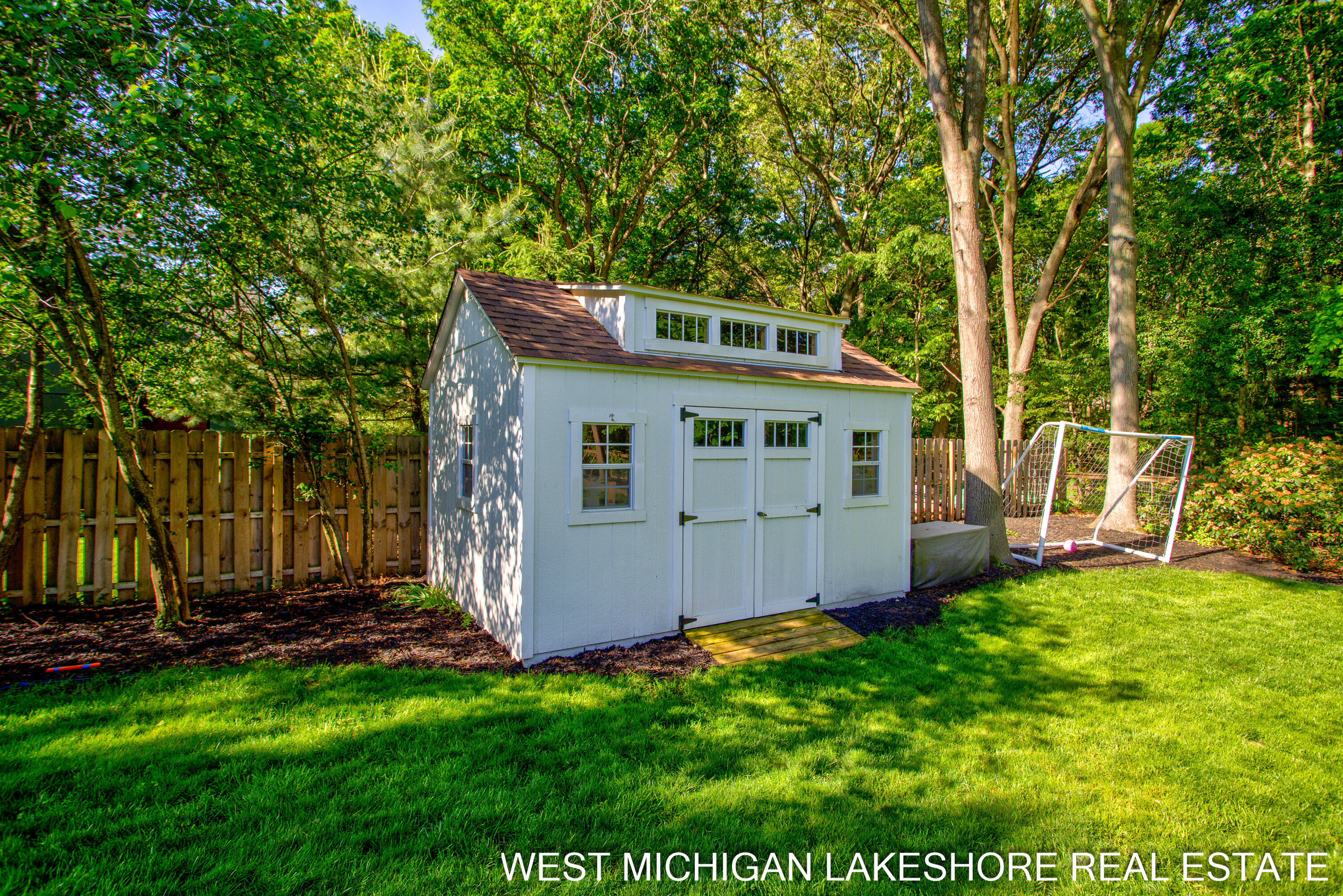 3260 Lorrimar Lane