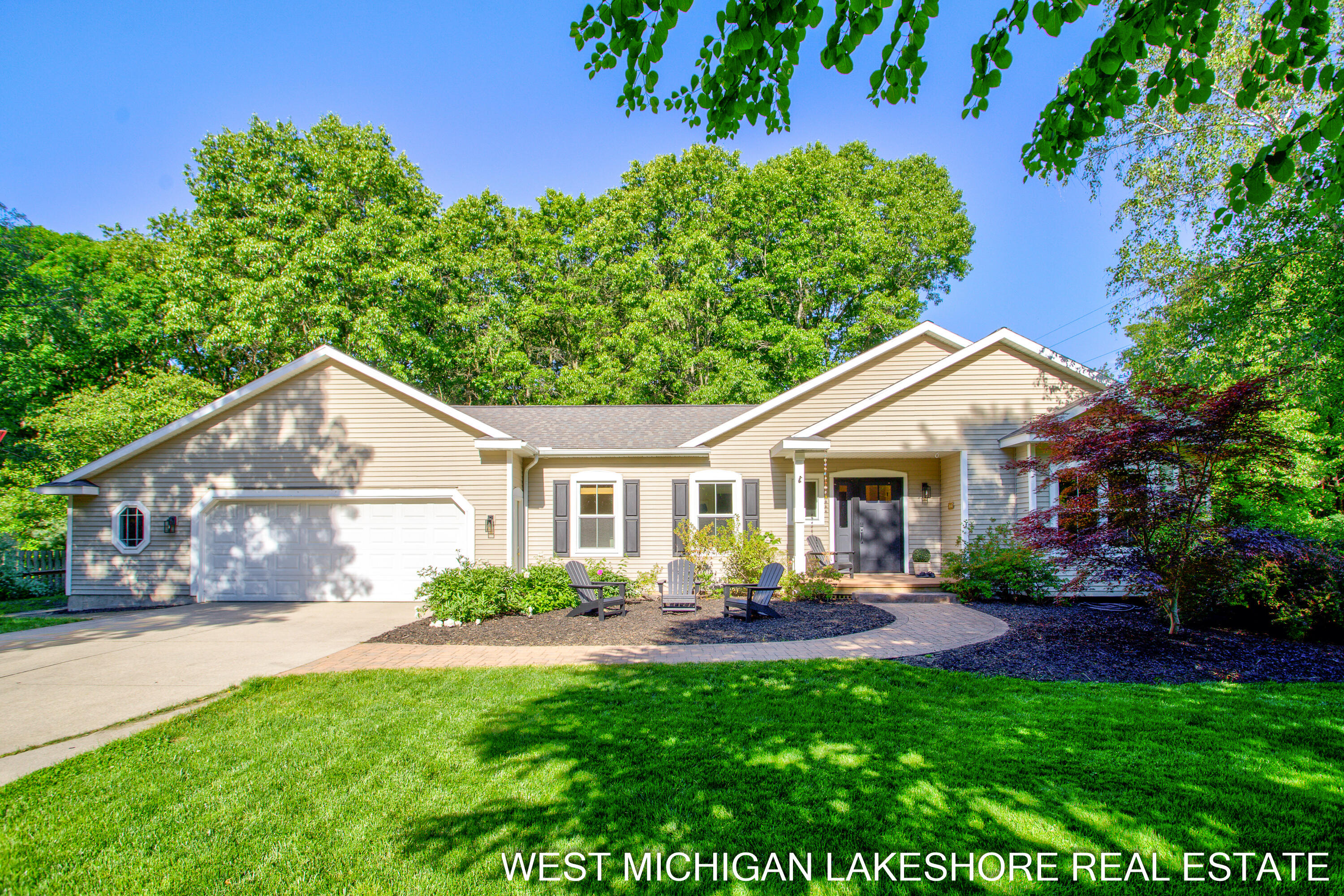 3260 Lorrimar Lane