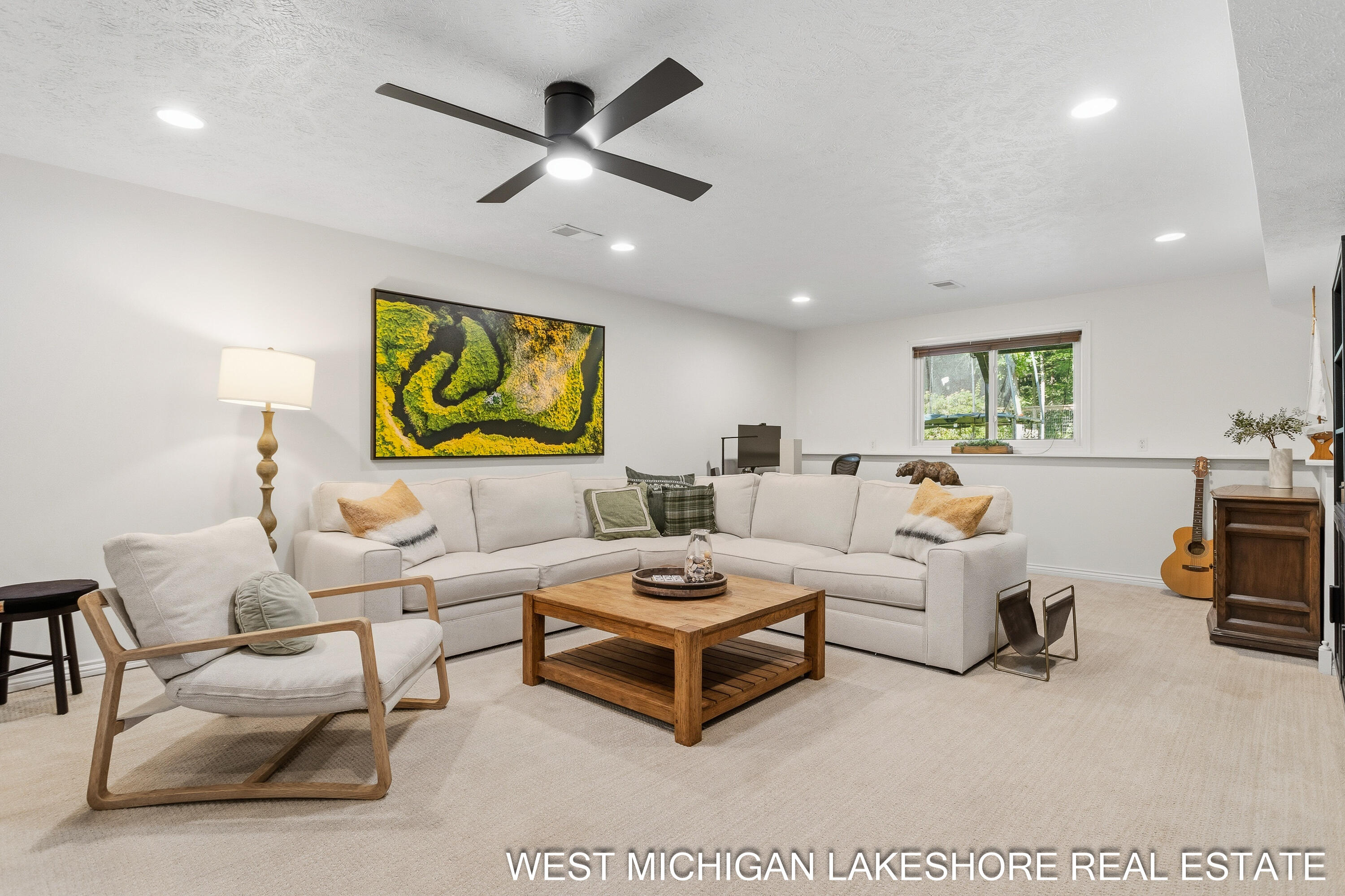 3260 Lorrimar Lane