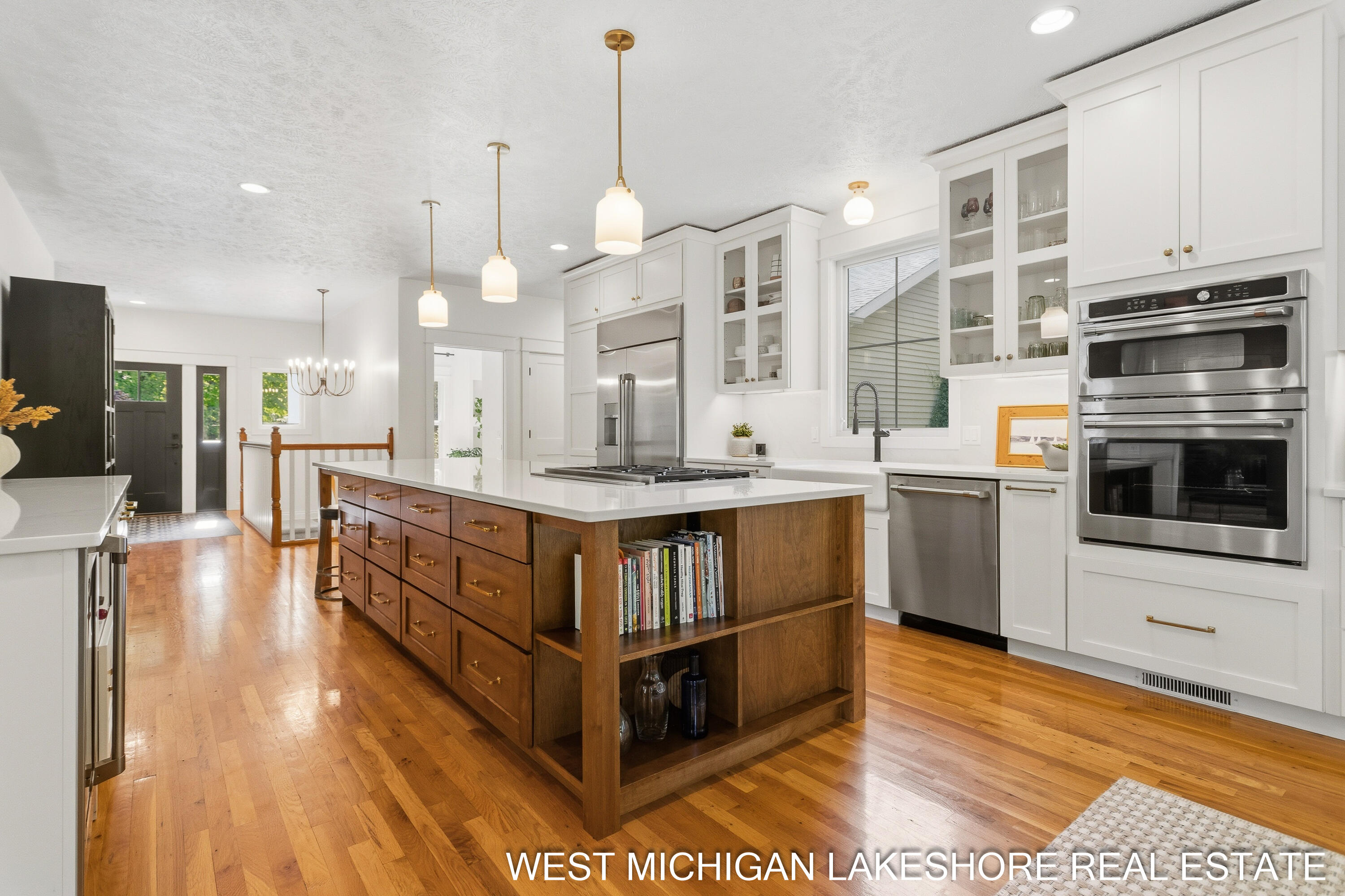 3260 Lorrimar Lane
