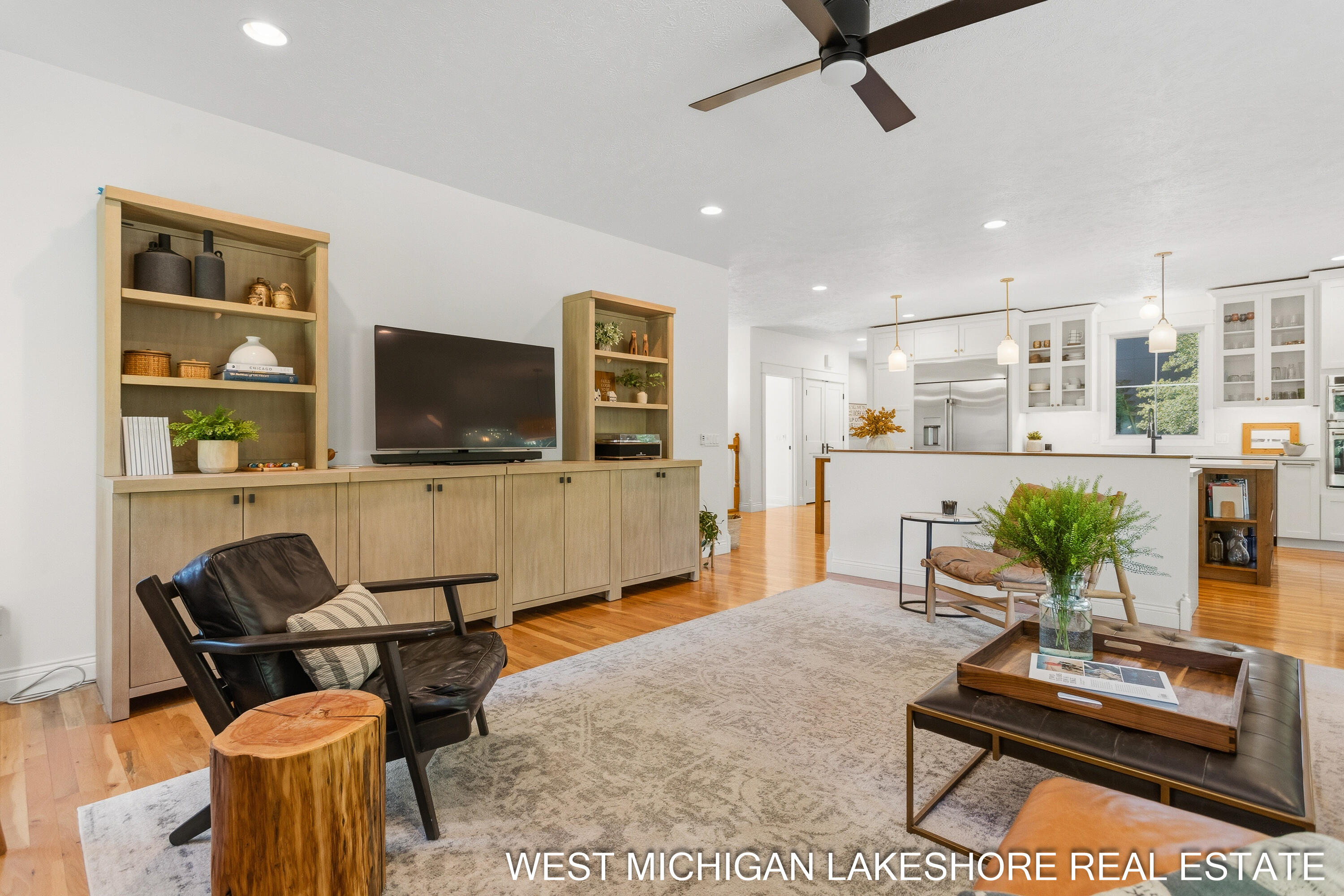 3260 Lorrimar Lane
