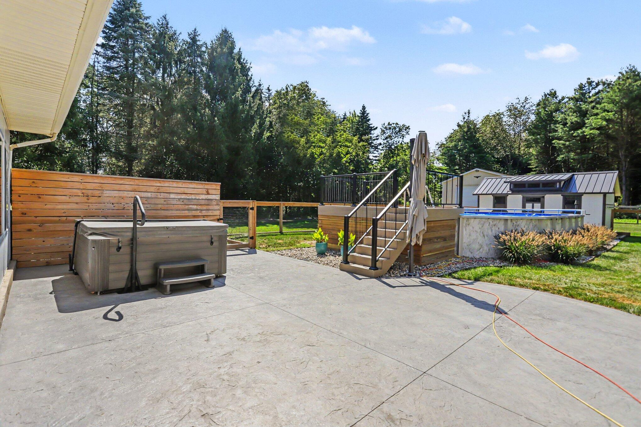 6107 N 14th Street