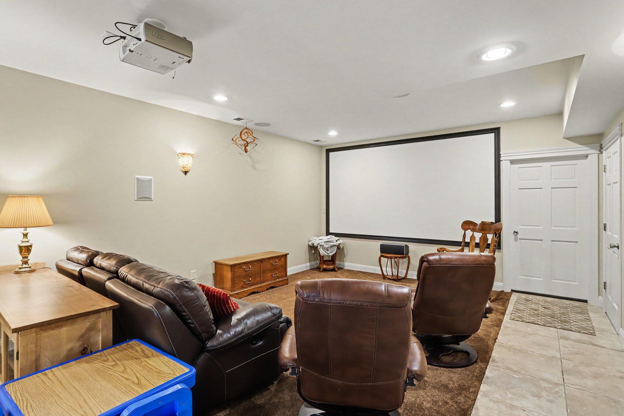68561 Rose Meadow Lane