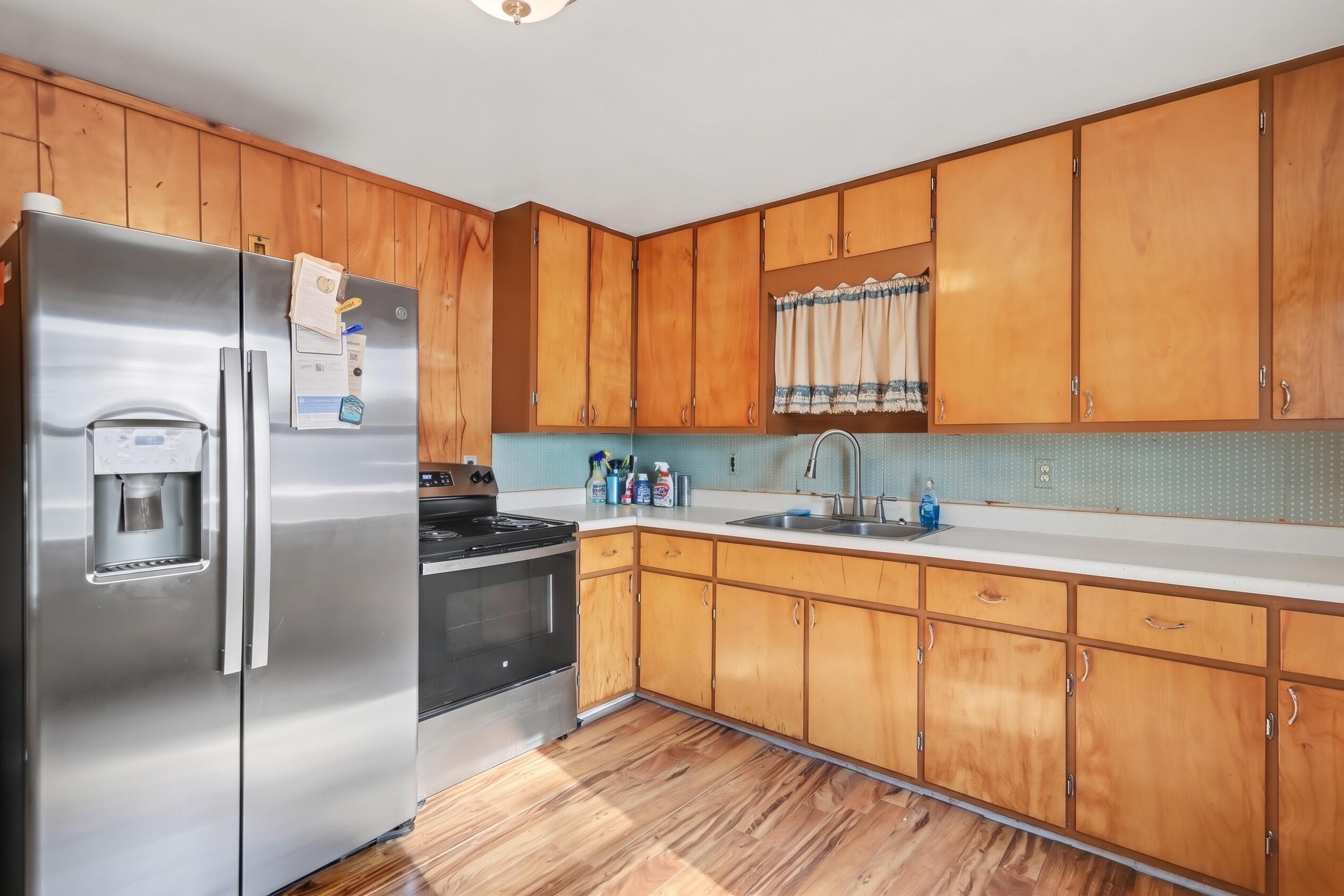 27081 Lake Drive