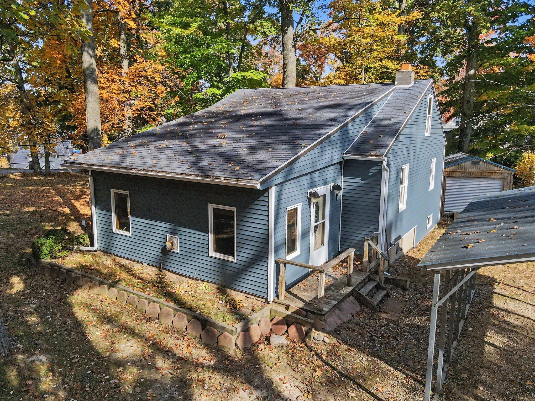 27081 Lake Drive
