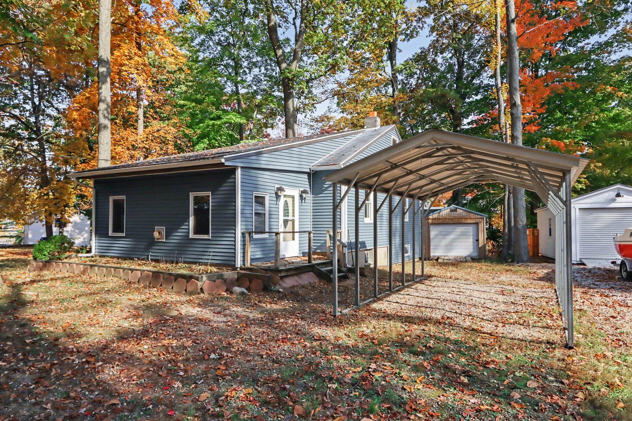 27081 Lake Drive
