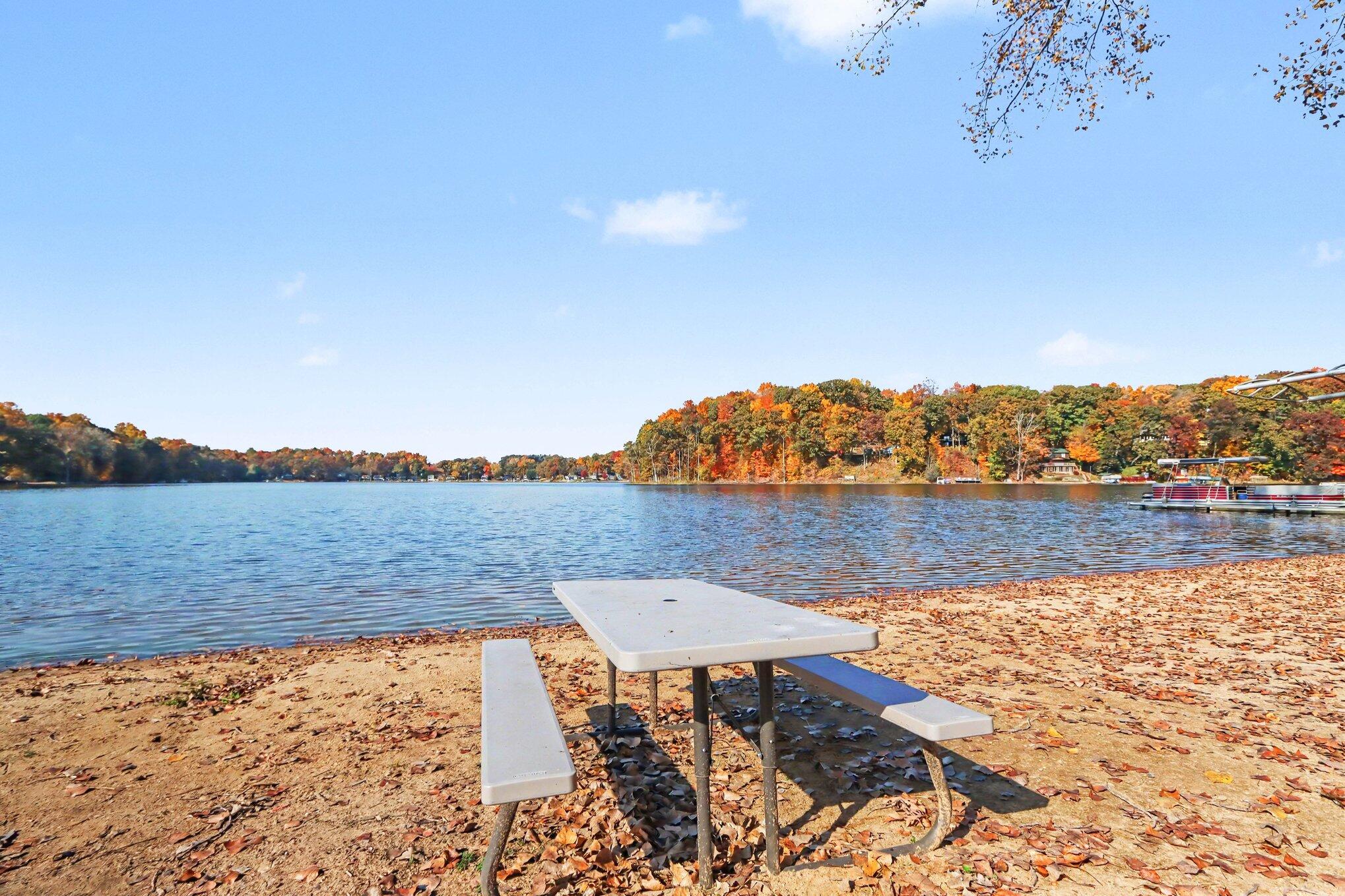 27081 Lake Drive