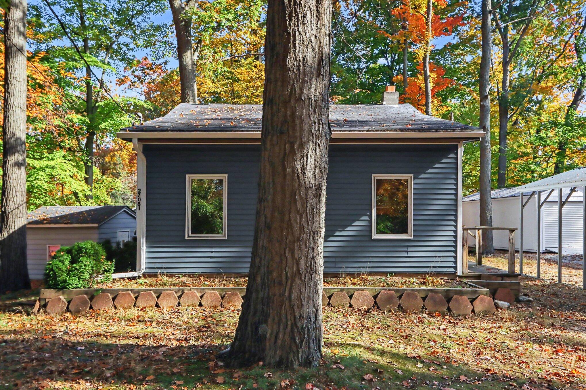 27081 Lake Drive