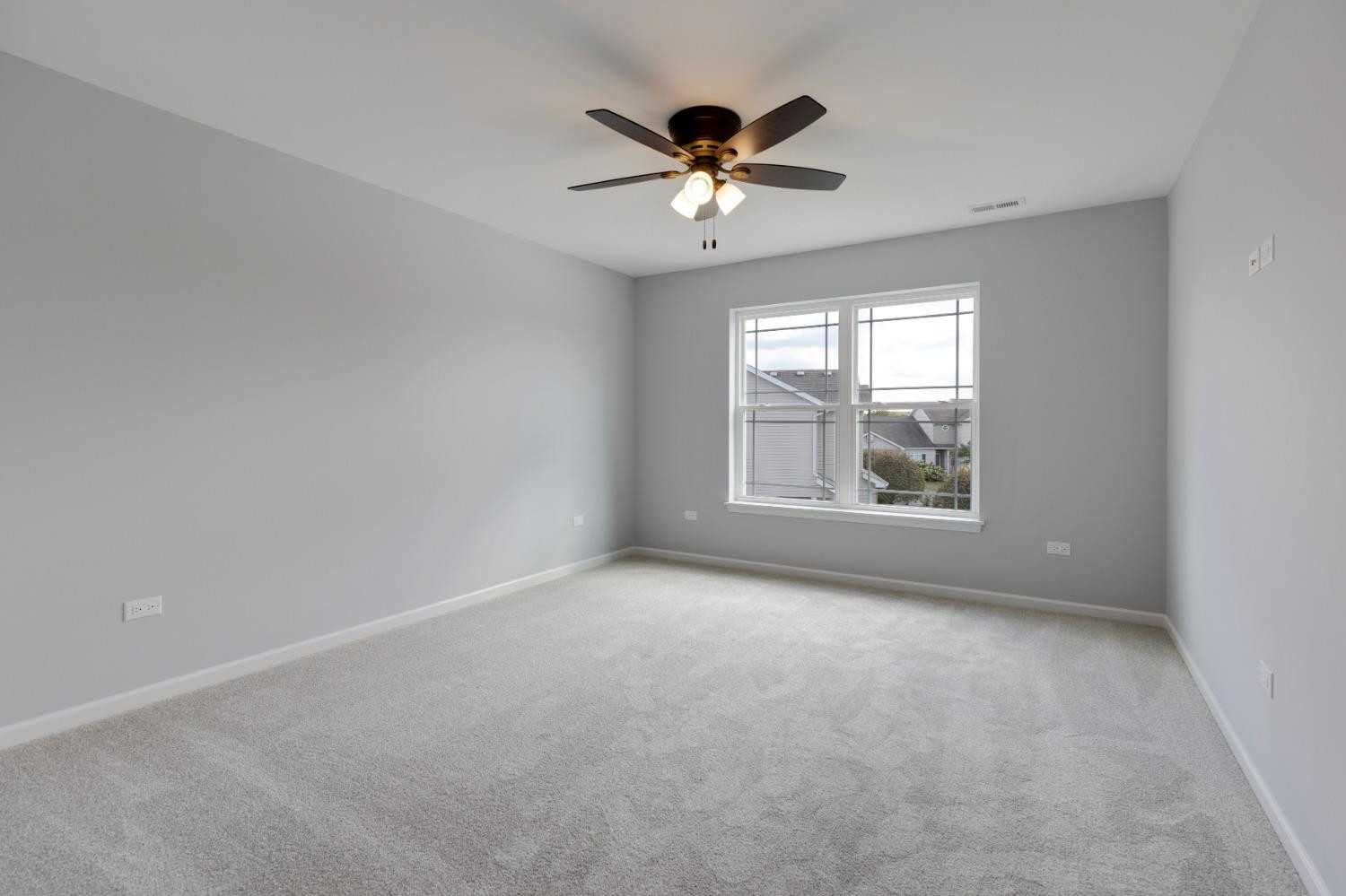 5543 Victoria Place