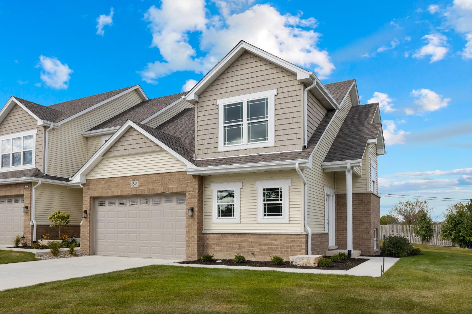 5543 Victoria Place