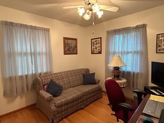 1419 W 1st Place
