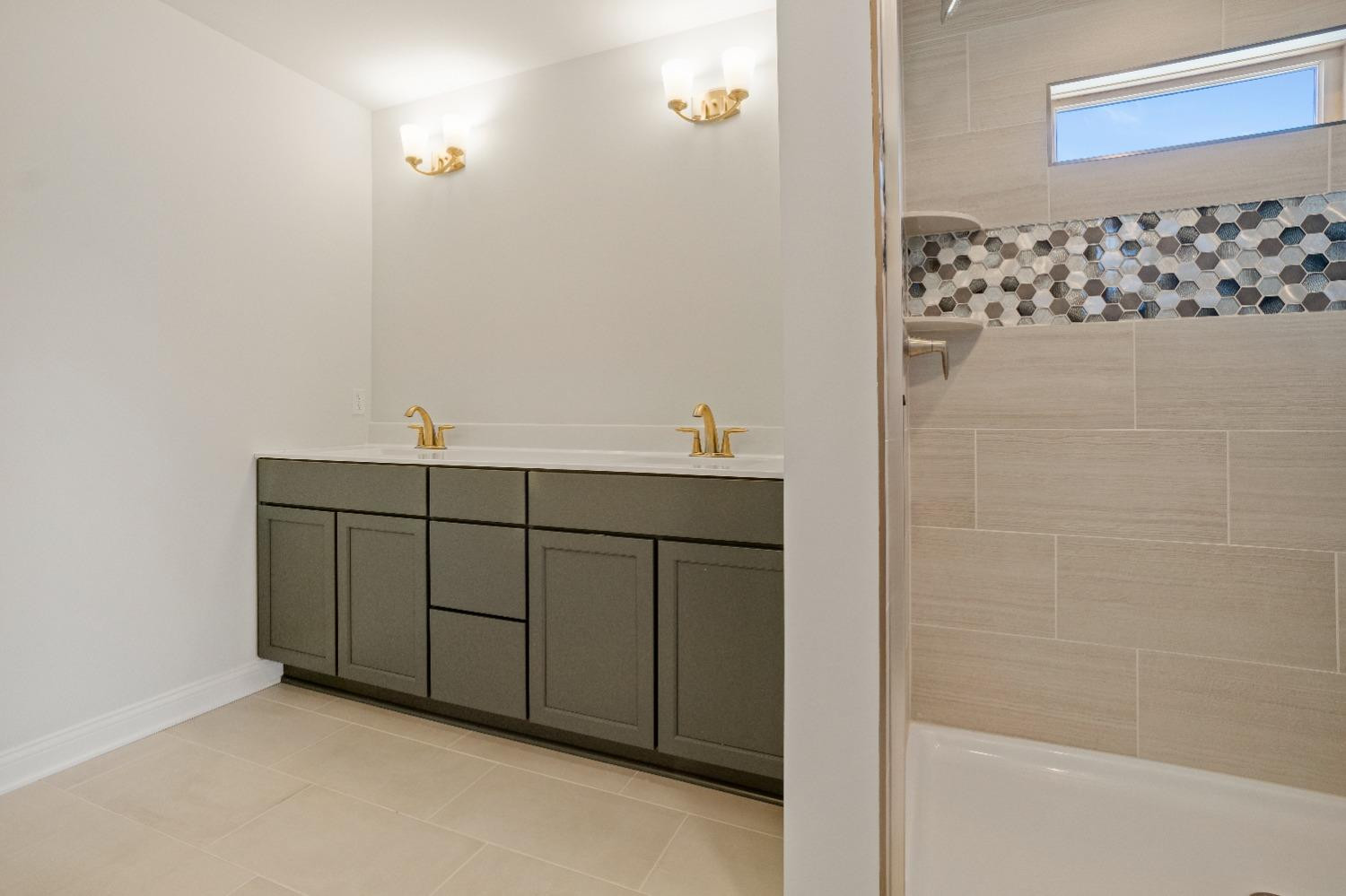 8222 Morning Crest Court