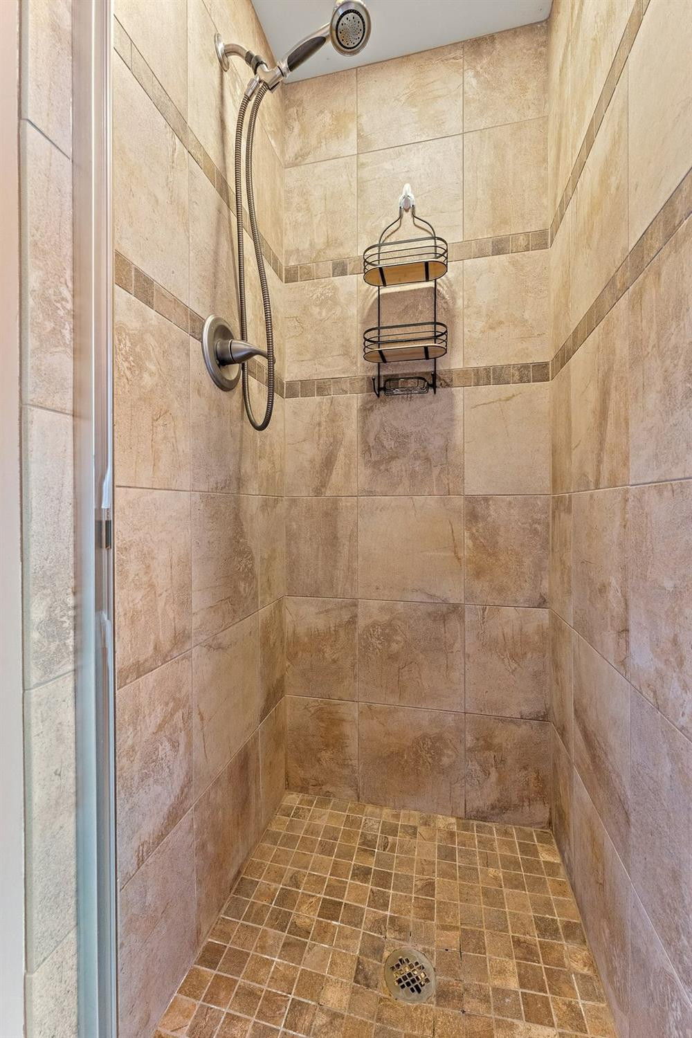 2501 Riverview Drive