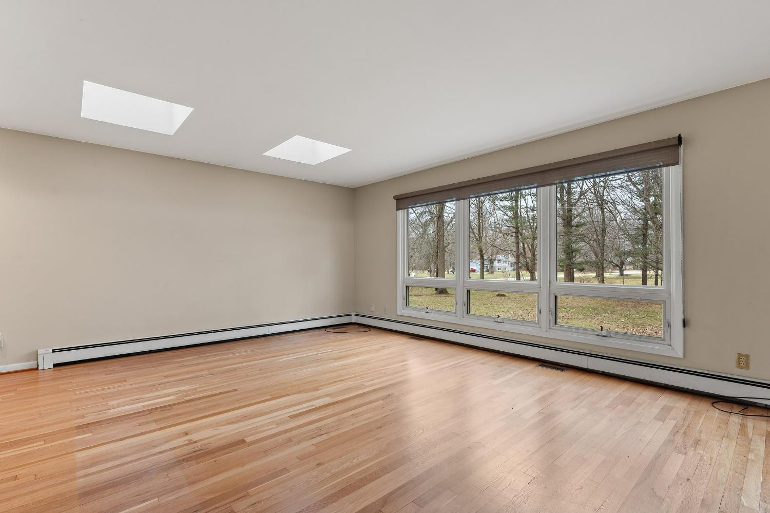 2501 Riverview Drive