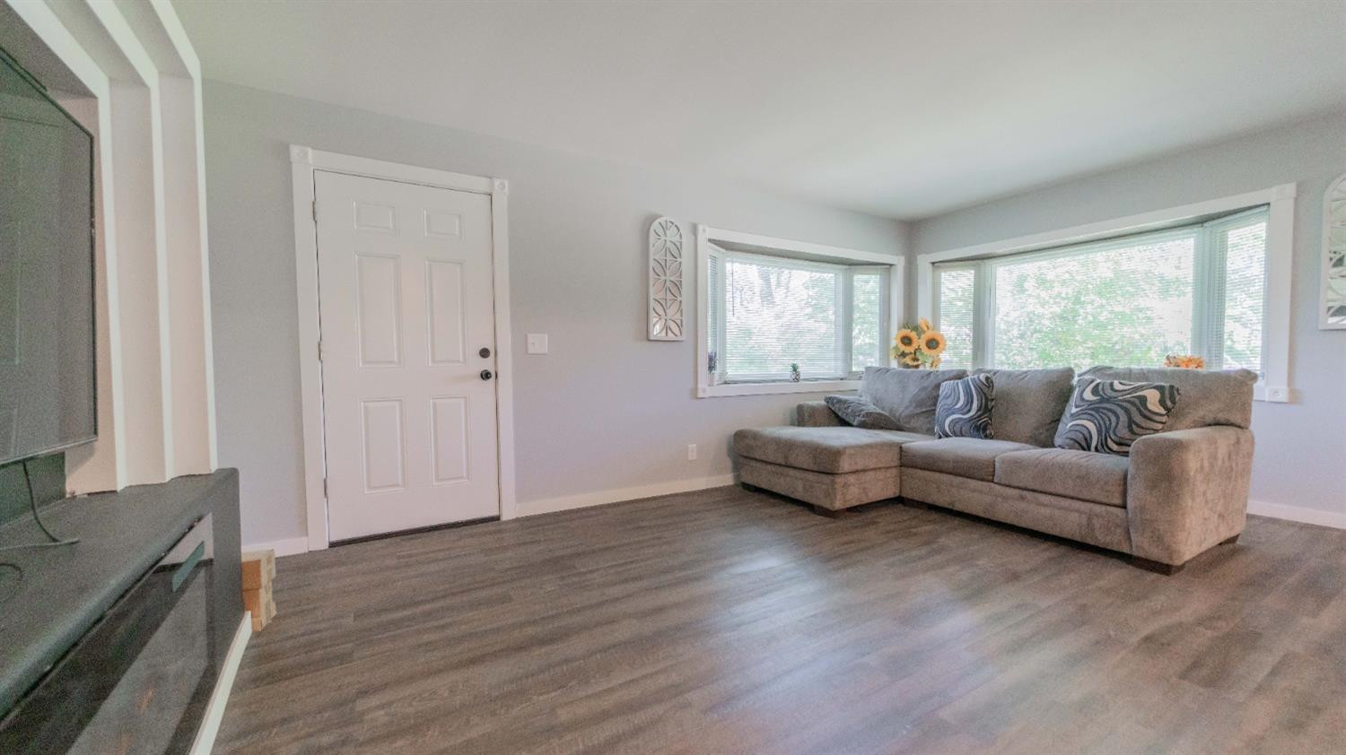 1951 Willowcreek Road