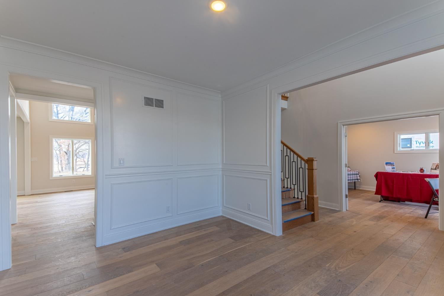 9510 Tall Grass Trail