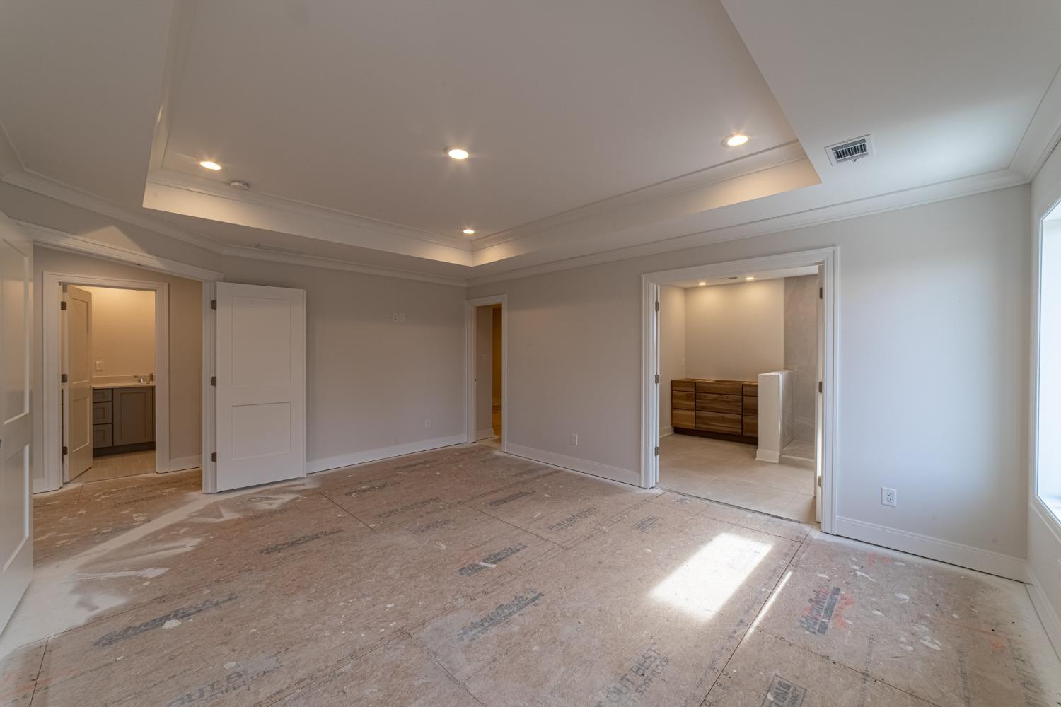 9510 Tall Grass Trail