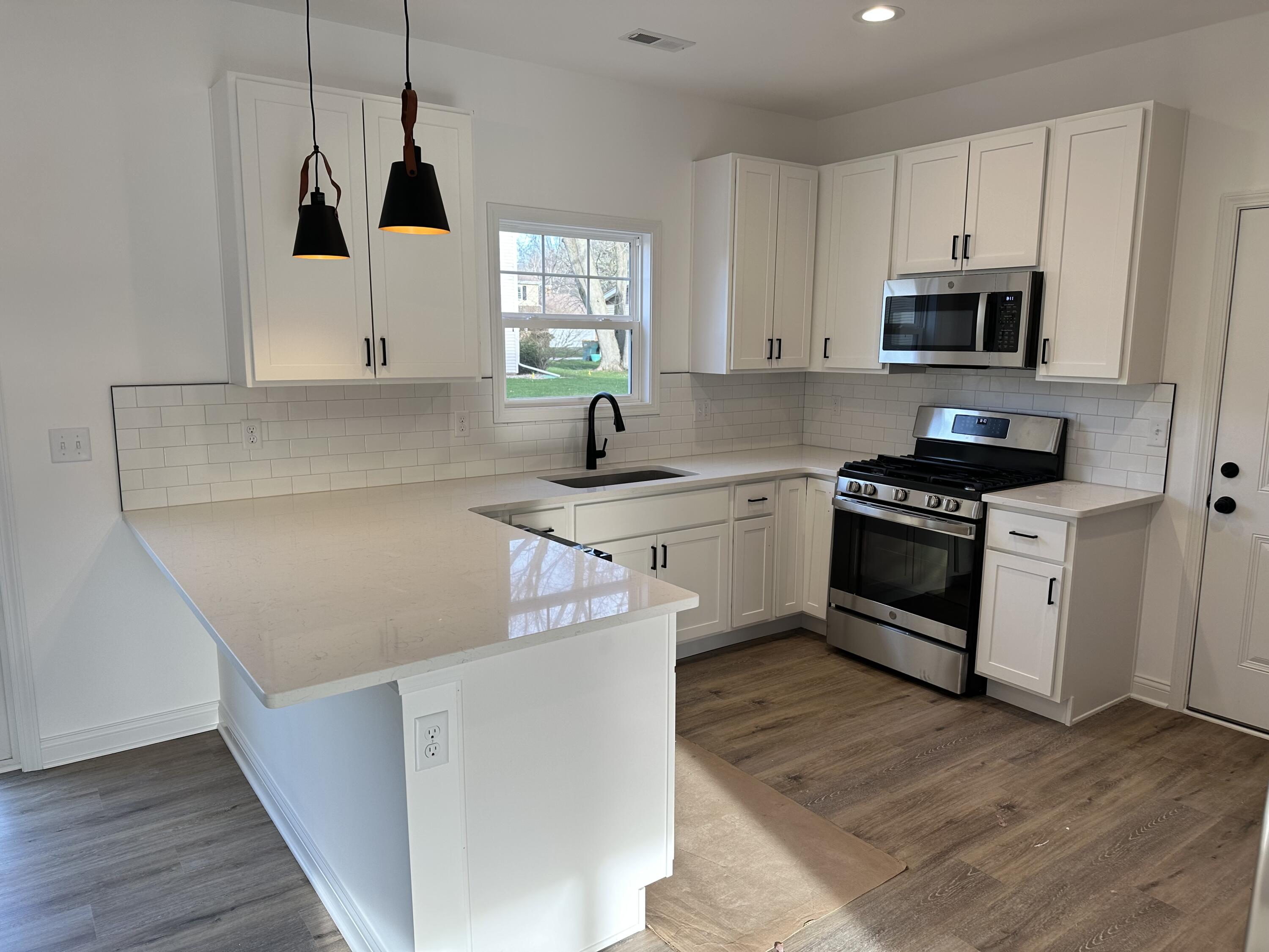 2205 Valparaiso Street