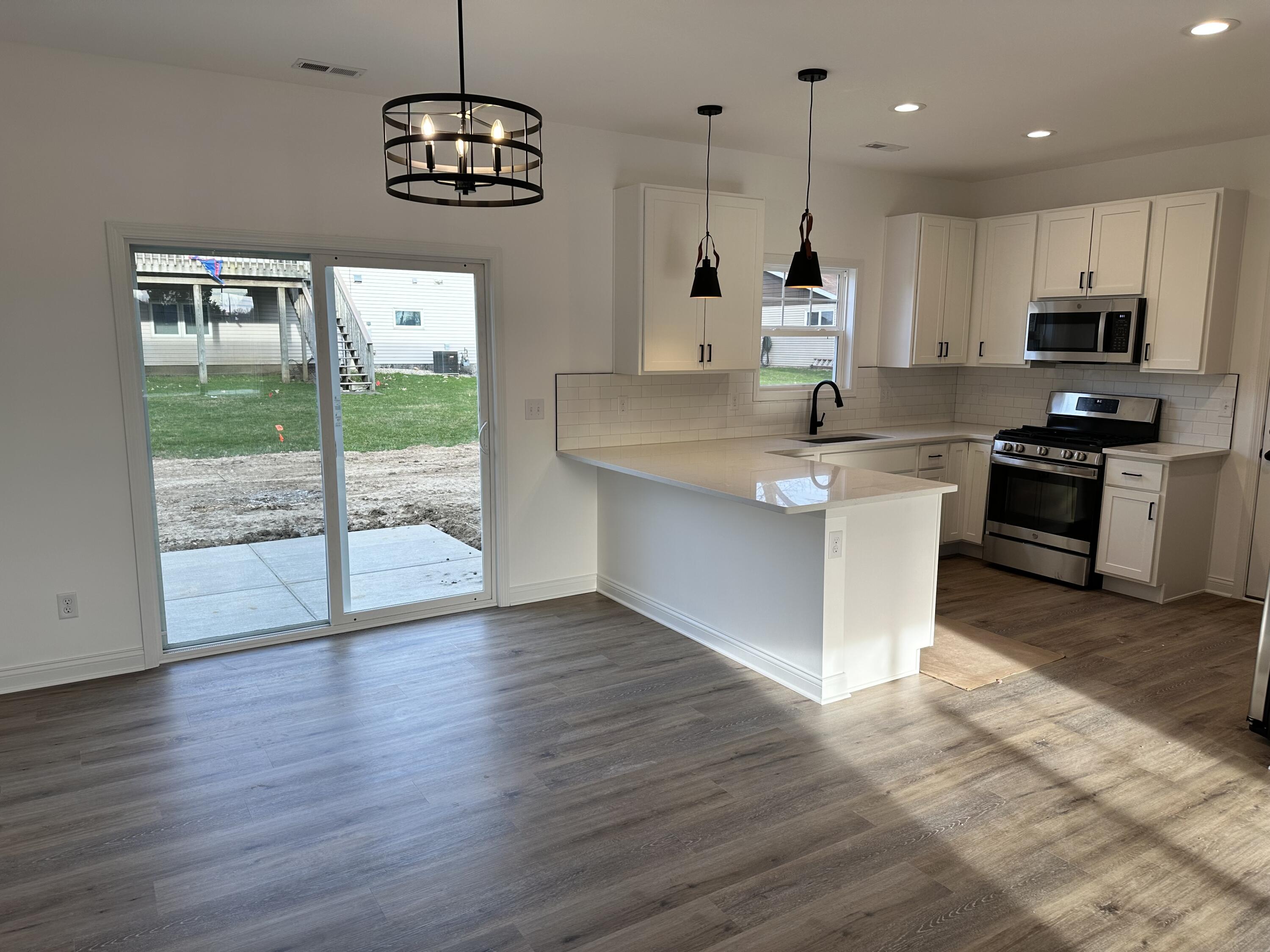 2205 Valparaiso Street