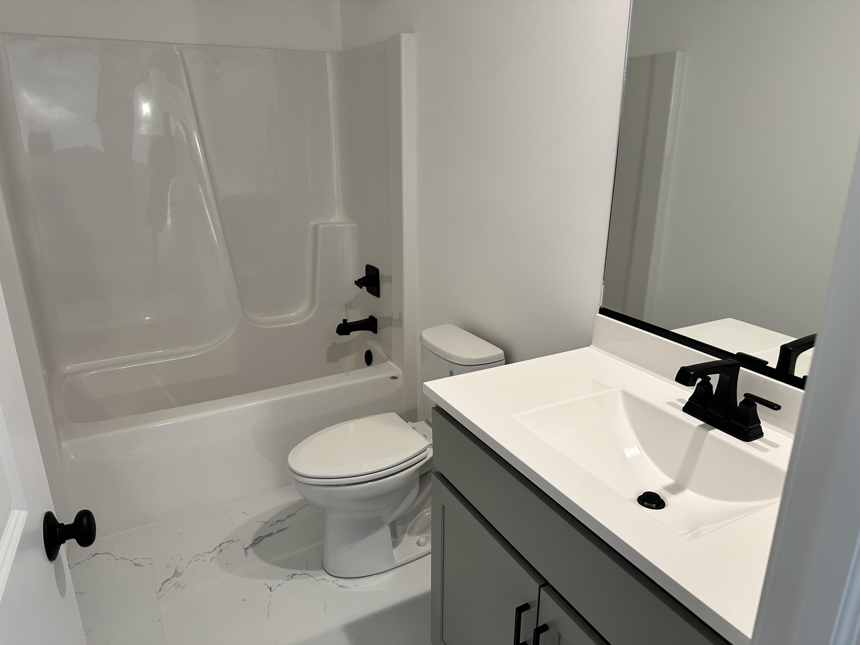 2205 Valparaiso Street