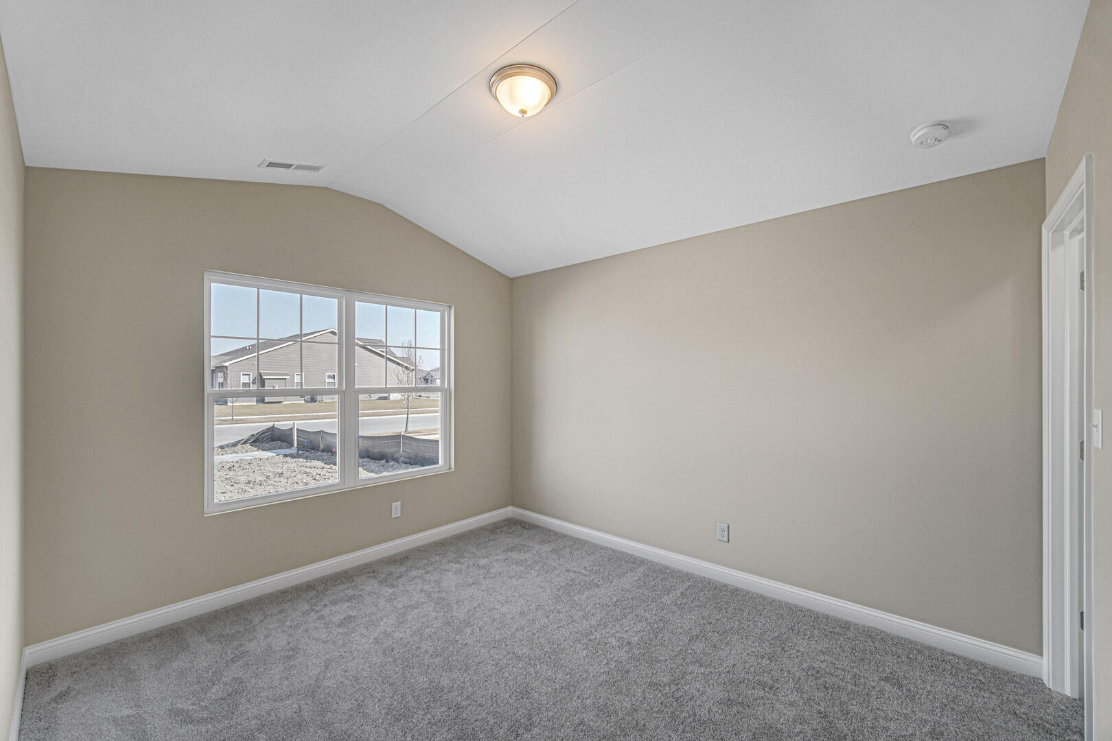 13376 Madison Avenue