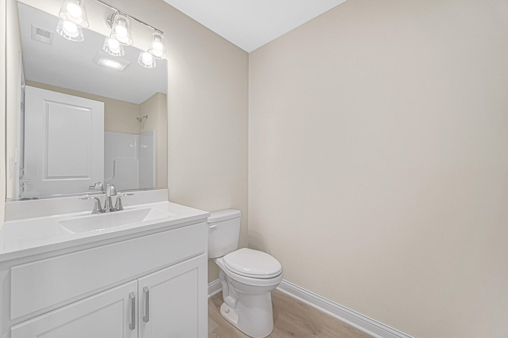 13376 Madison Avenue