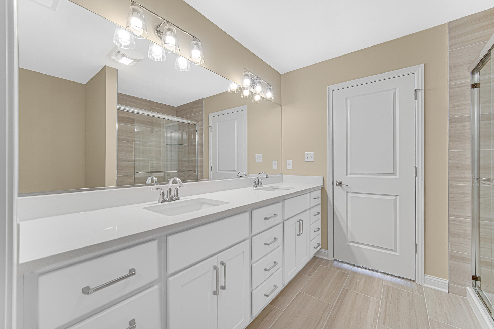 13376 Madison Avenue