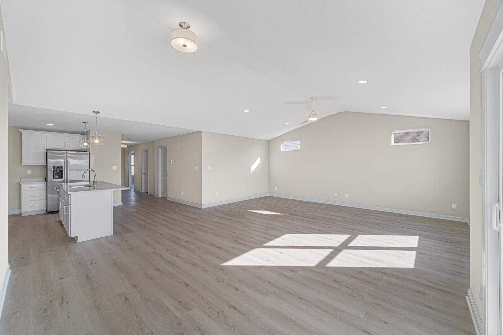 13376 Madison Avenue