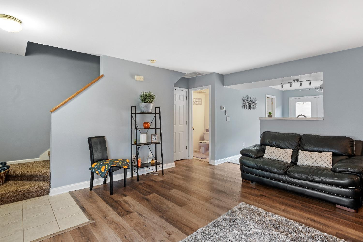 1829 Dogwood Court