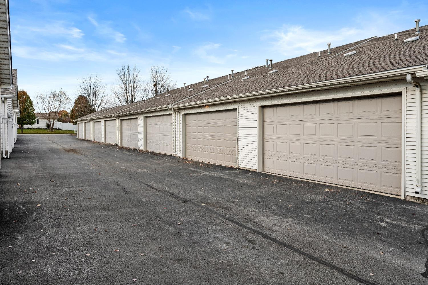 1829 Dogwood Court
