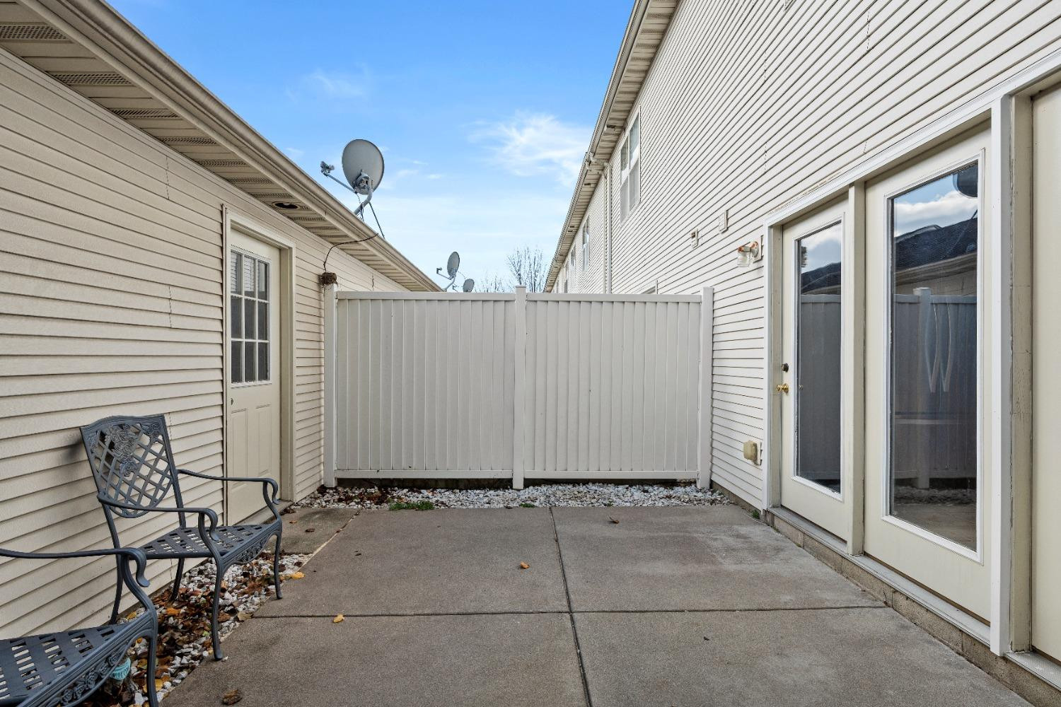 1829 Dogwood Court