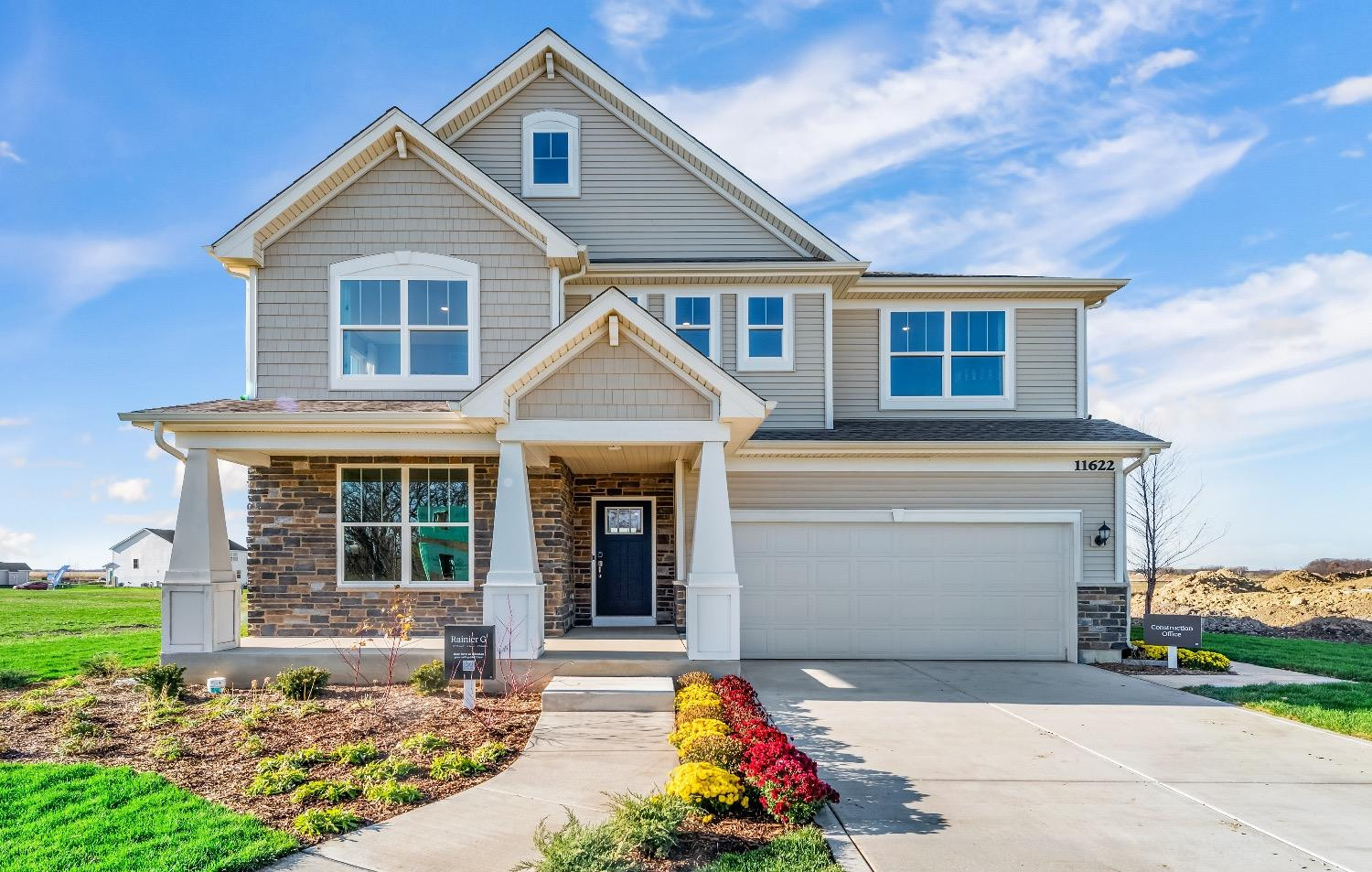 3929 Brander Drive Unit: L-144